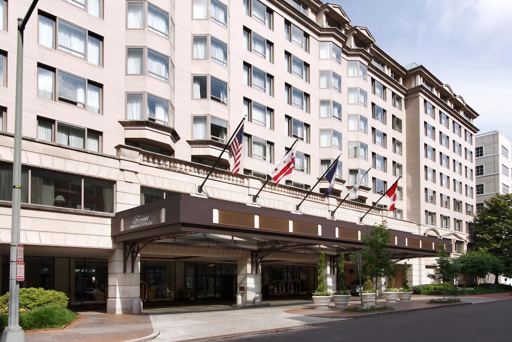 Fairmont Washington D.C. Georgetown 65/72