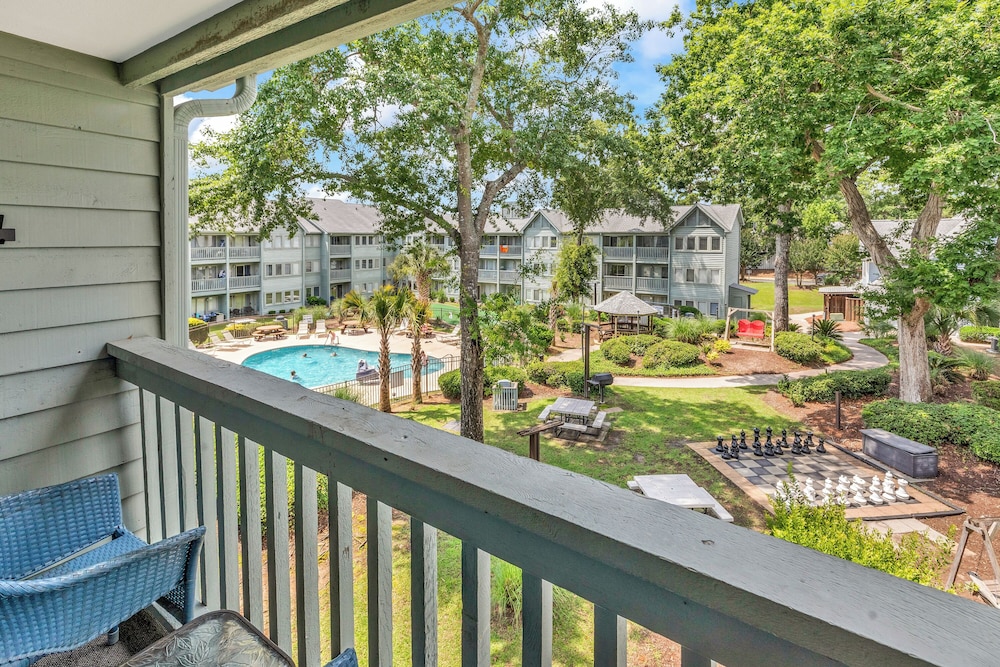 Myrtle Beach Resort by Beach Vacations 5/79