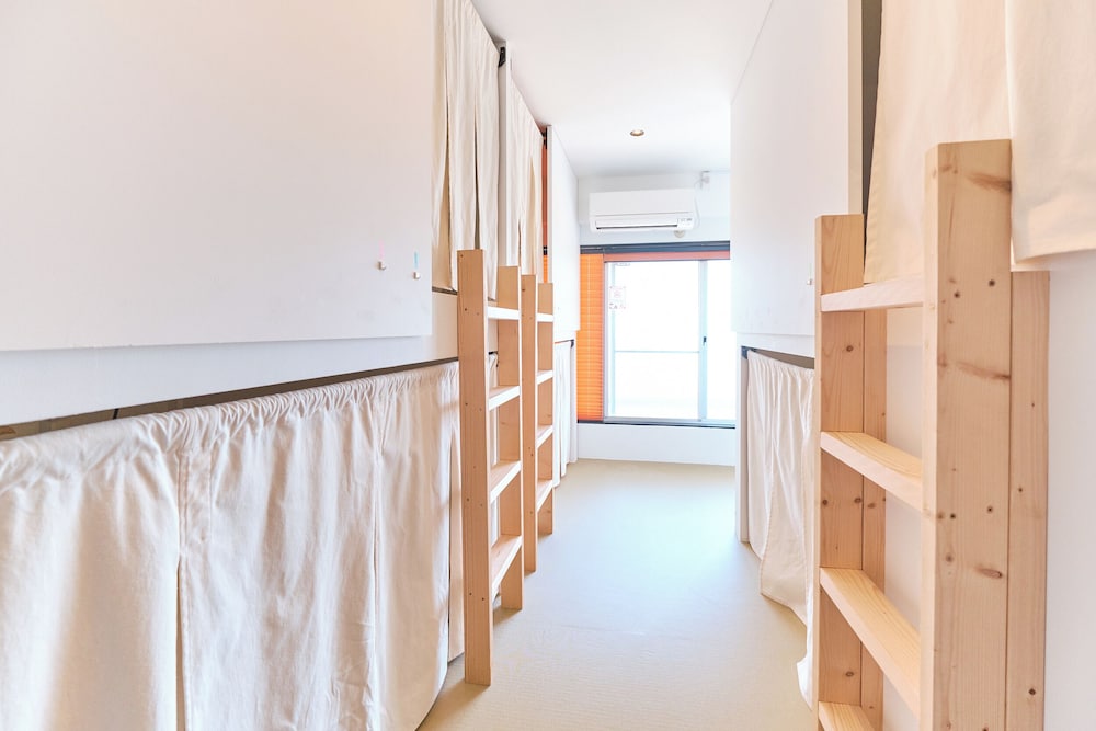 J-Hoppers Lake Biwa Guesthouse - Hostel 44/61