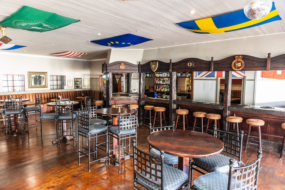 PREMIER HOTEL HIMEVILLE ARMS 30/50
