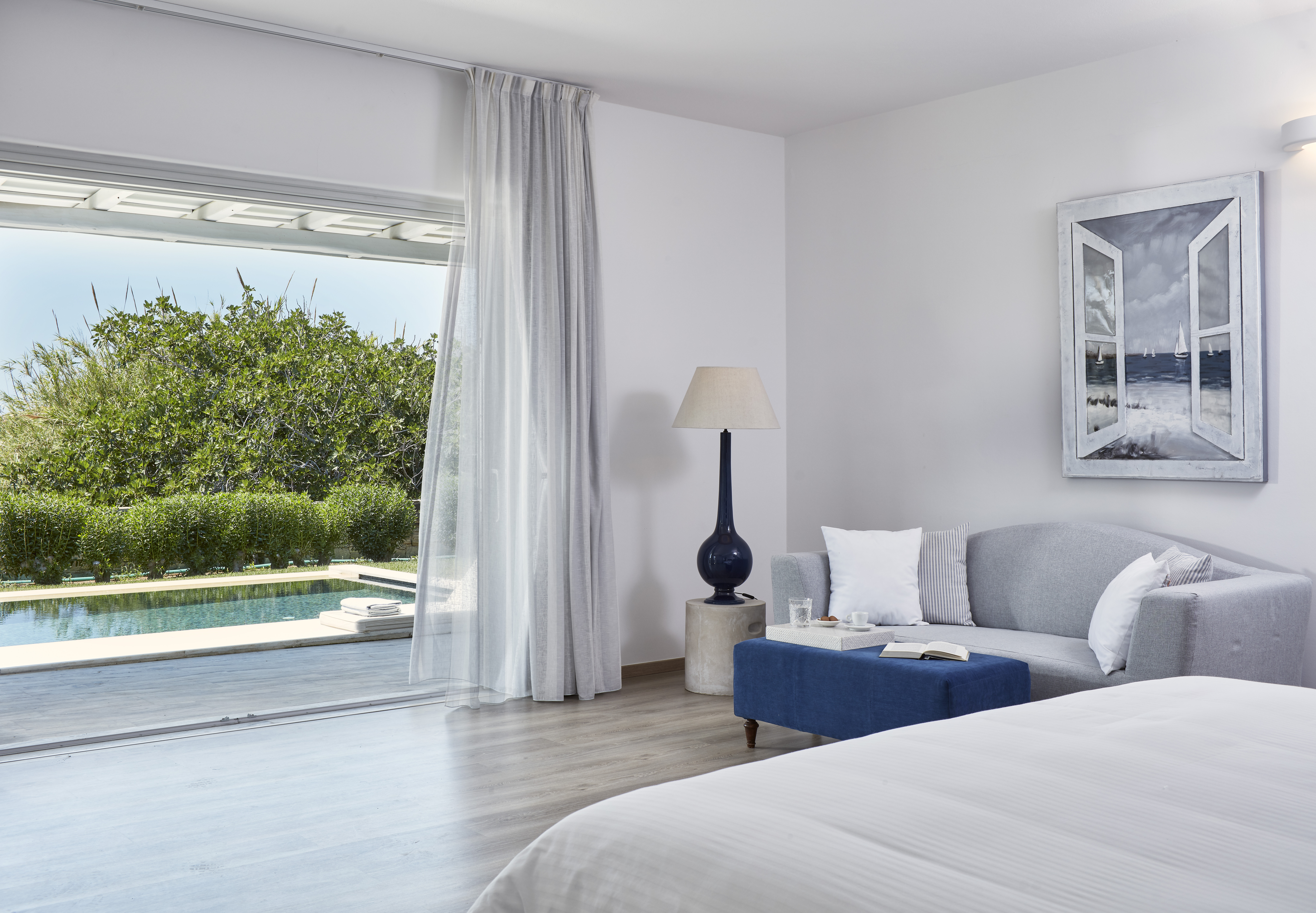 Suite, Pool Exterior Entrance