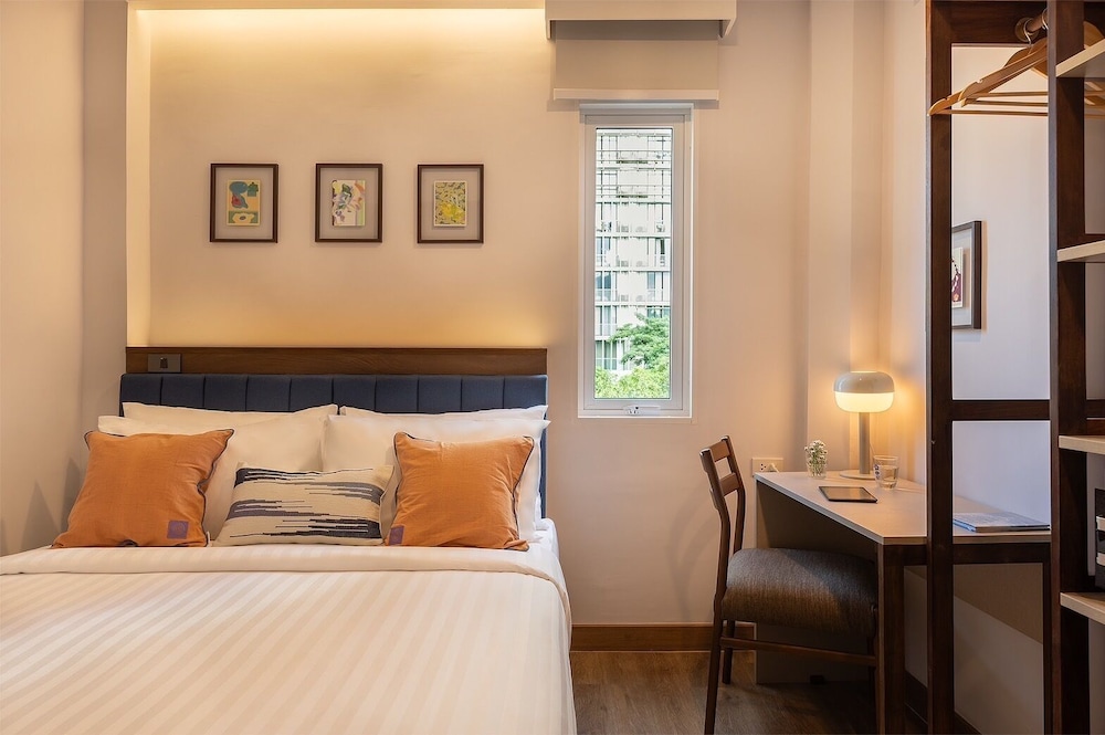 Sova Hotel Bangkok 6/61