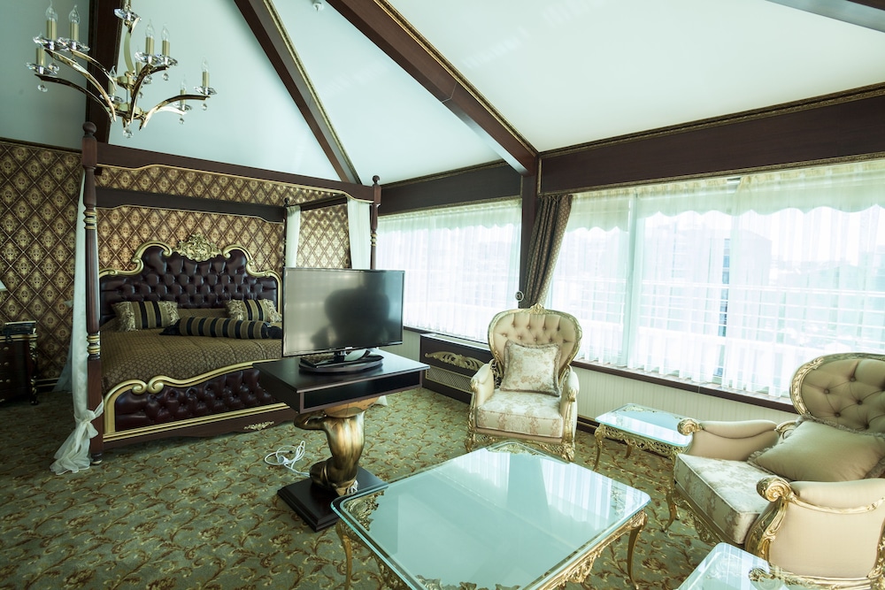Vivaldi CE Gold Hotel 59/67