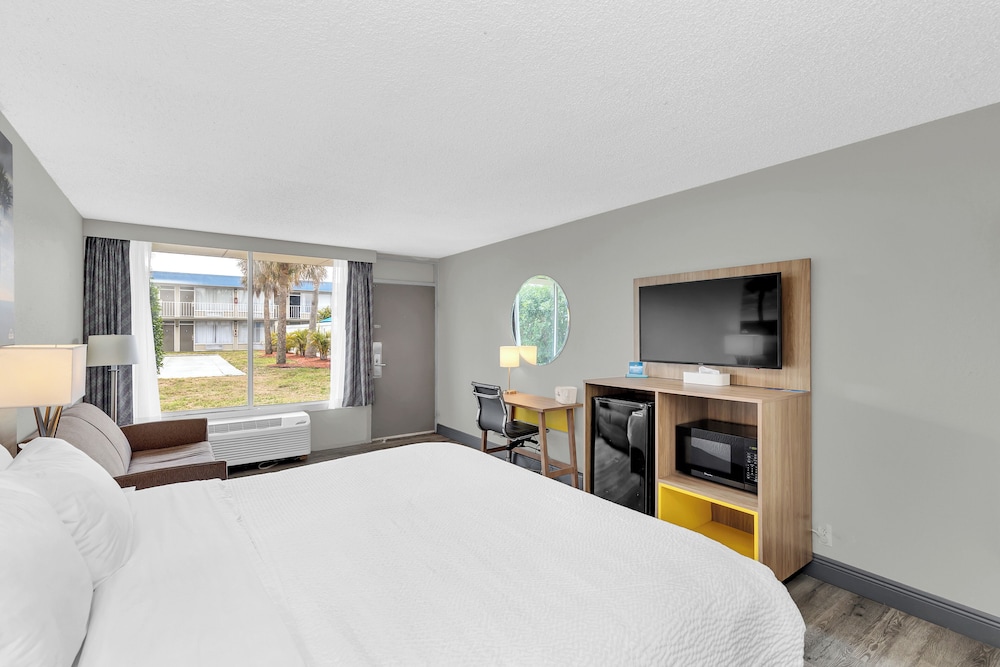 غرفة بسرير كينج لذوي الإعاقة