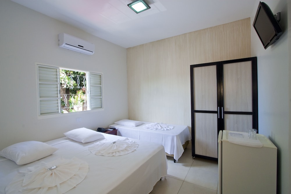 Hotel Pousada Calliandra 11/45