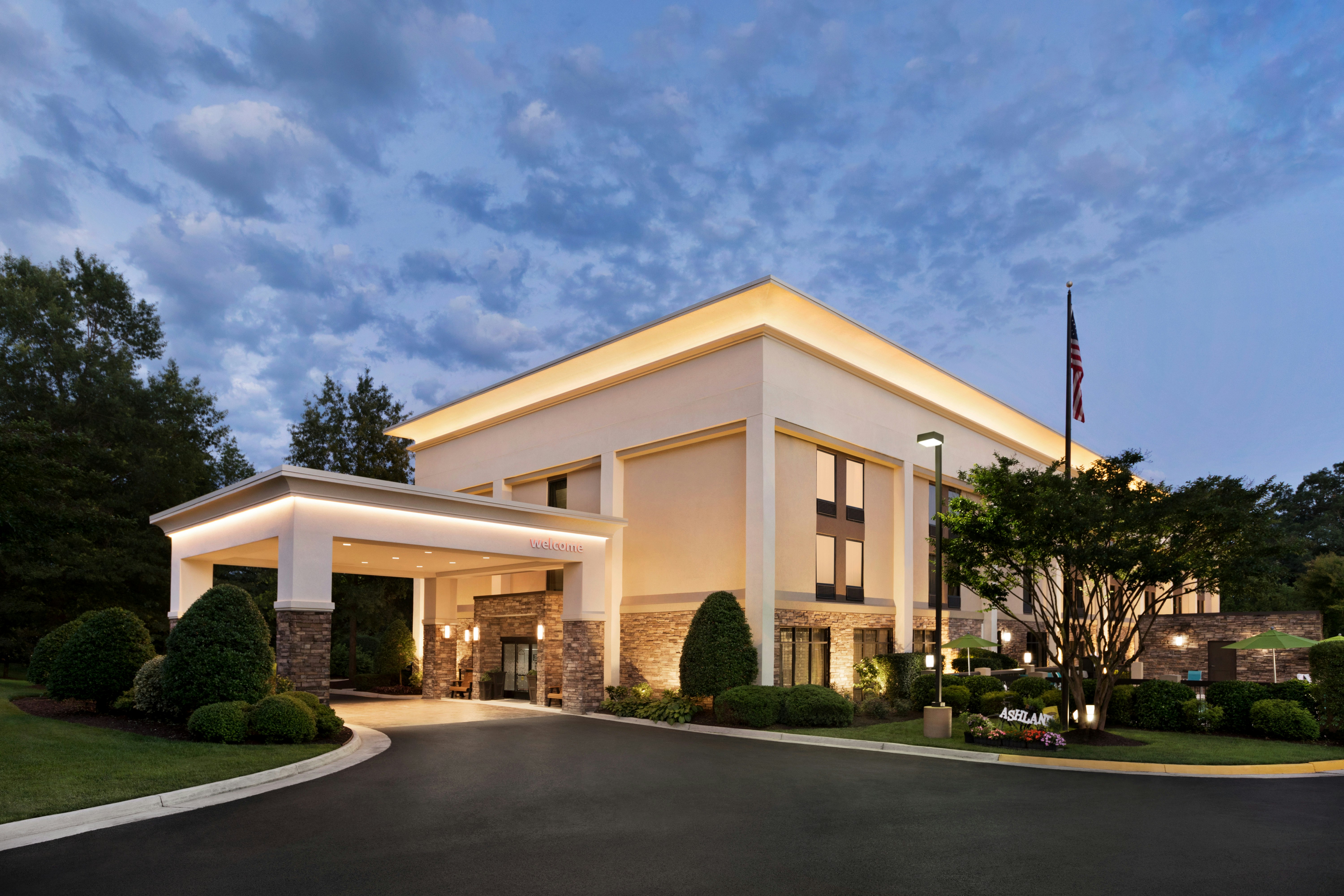 Hampton Inn By Hilton Richmond-North/Ashland