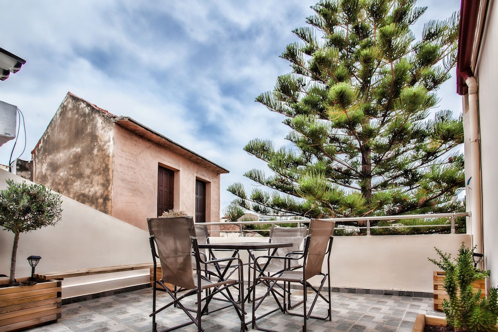 Mayas Boutique Residence 20/22