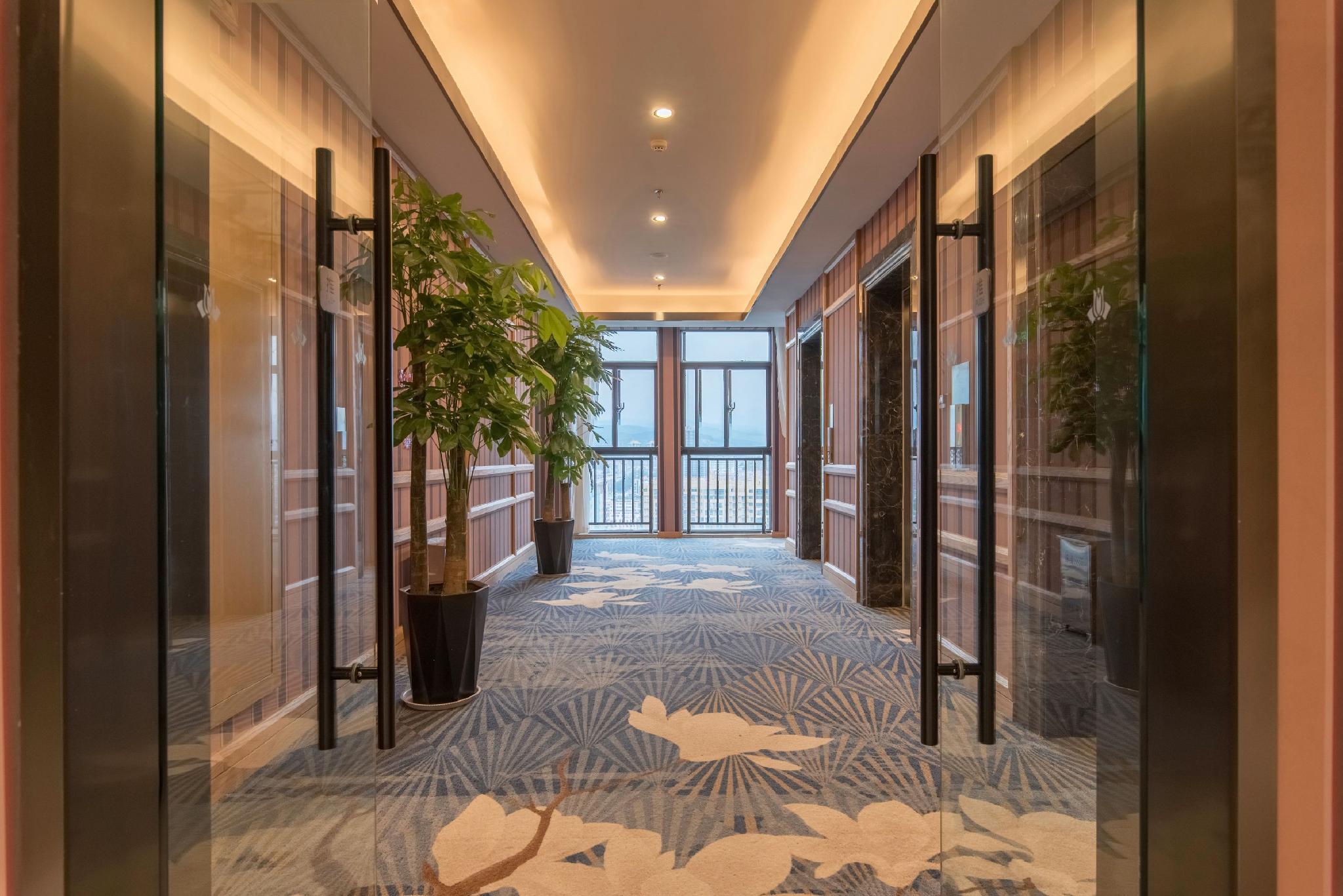 Magnotel Classic (Jiaozuo Yuandai Times Shopping Center) 24/43