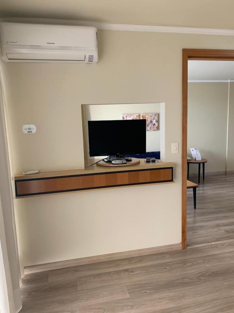 Astron Suites Sao Jose dos Pinhais 6/54