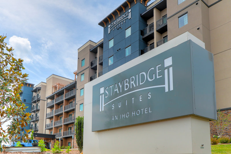 Staybridge Suites Pigeon Forge - Smoky Mtns, an IHG Hotel 4/50
