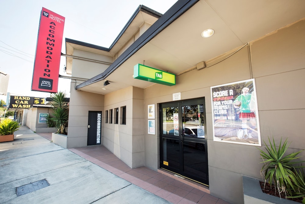 Villawood Hotel 1/29