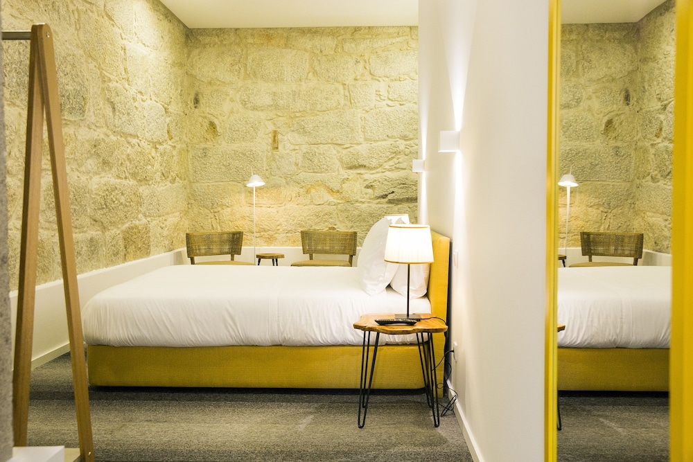 Bo - Álvares Cabral Guest House 47/49