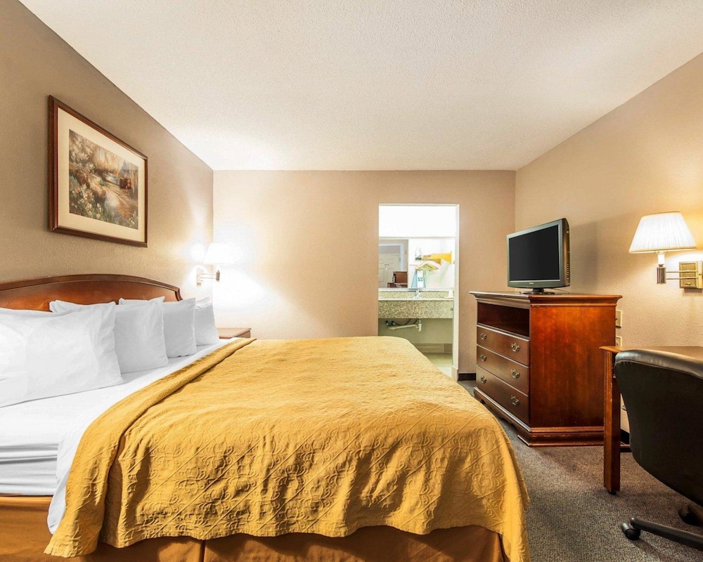 Quality Inn Ashland, KY 28/66