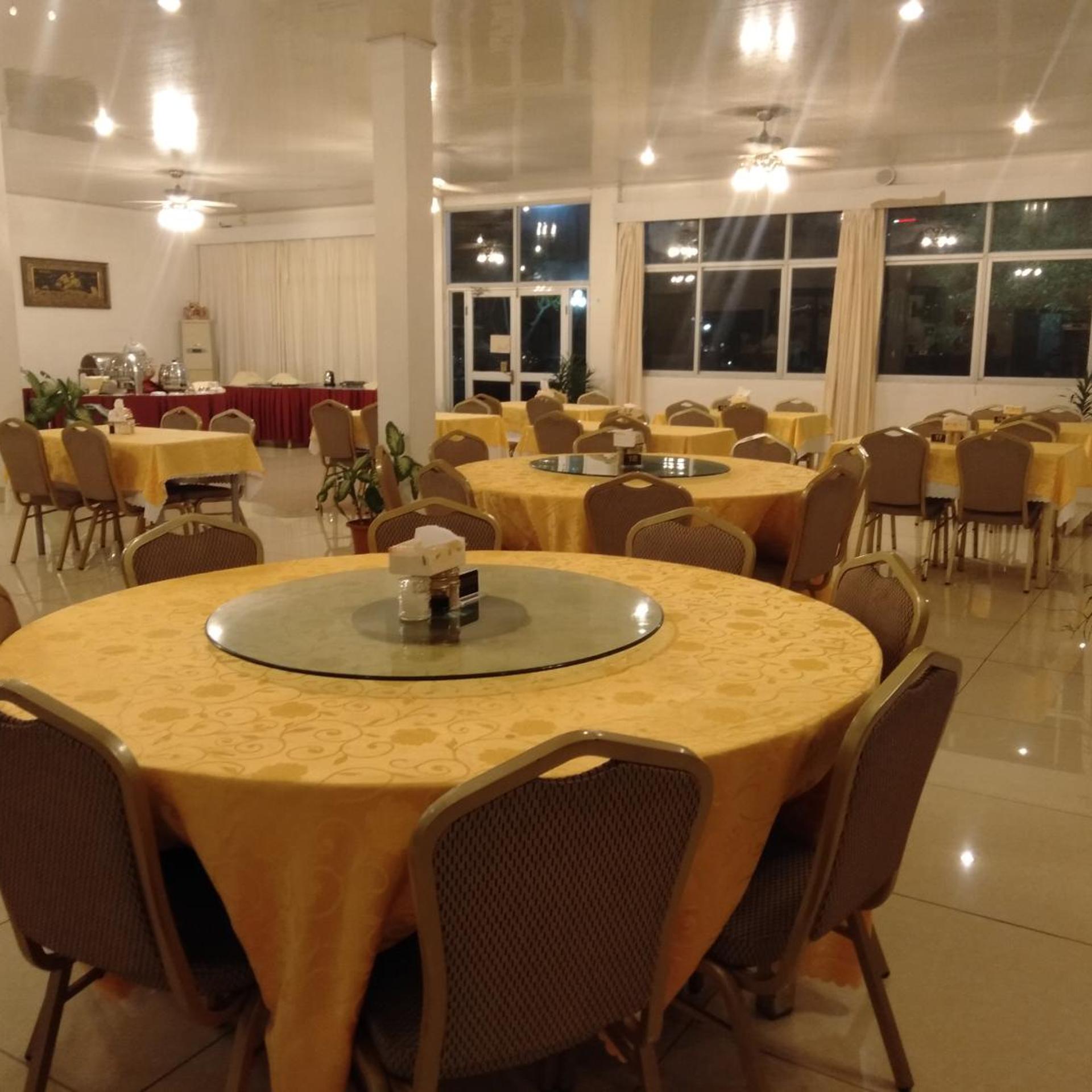 Beach Garden Hotel 19/23