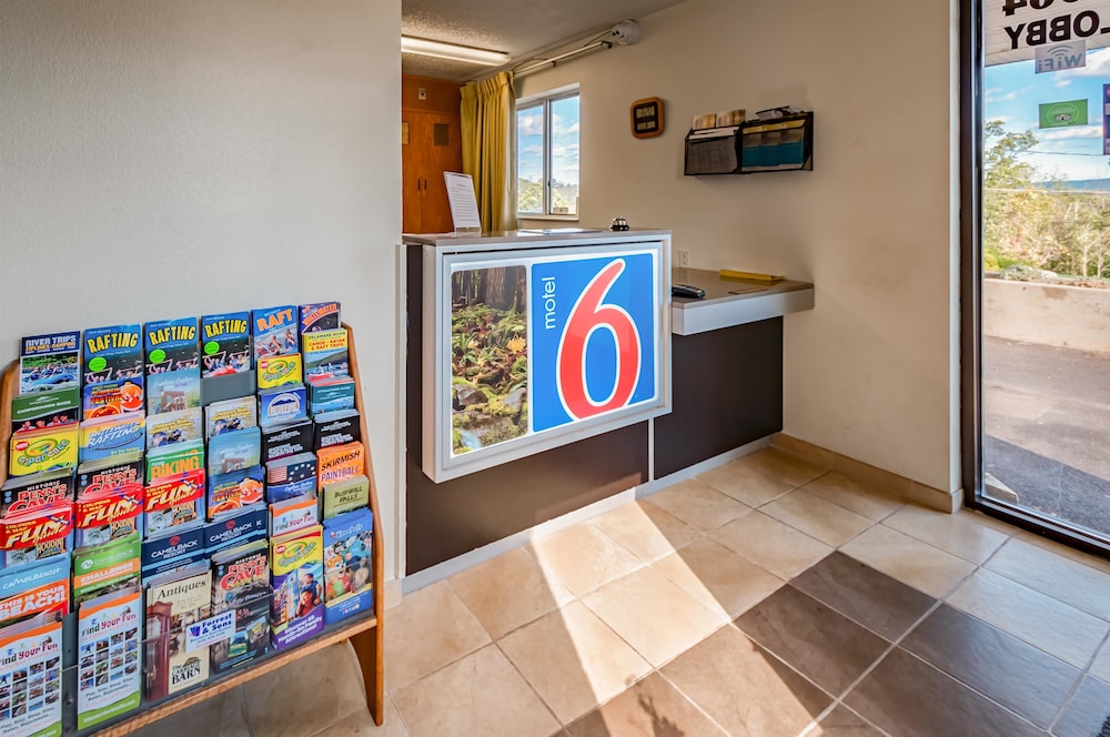 Motel6 Drums, PA 11/45
