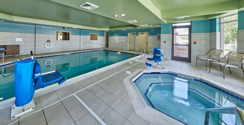 Holiday Inn Express Hotel And Suites Medford Central Point 5/80