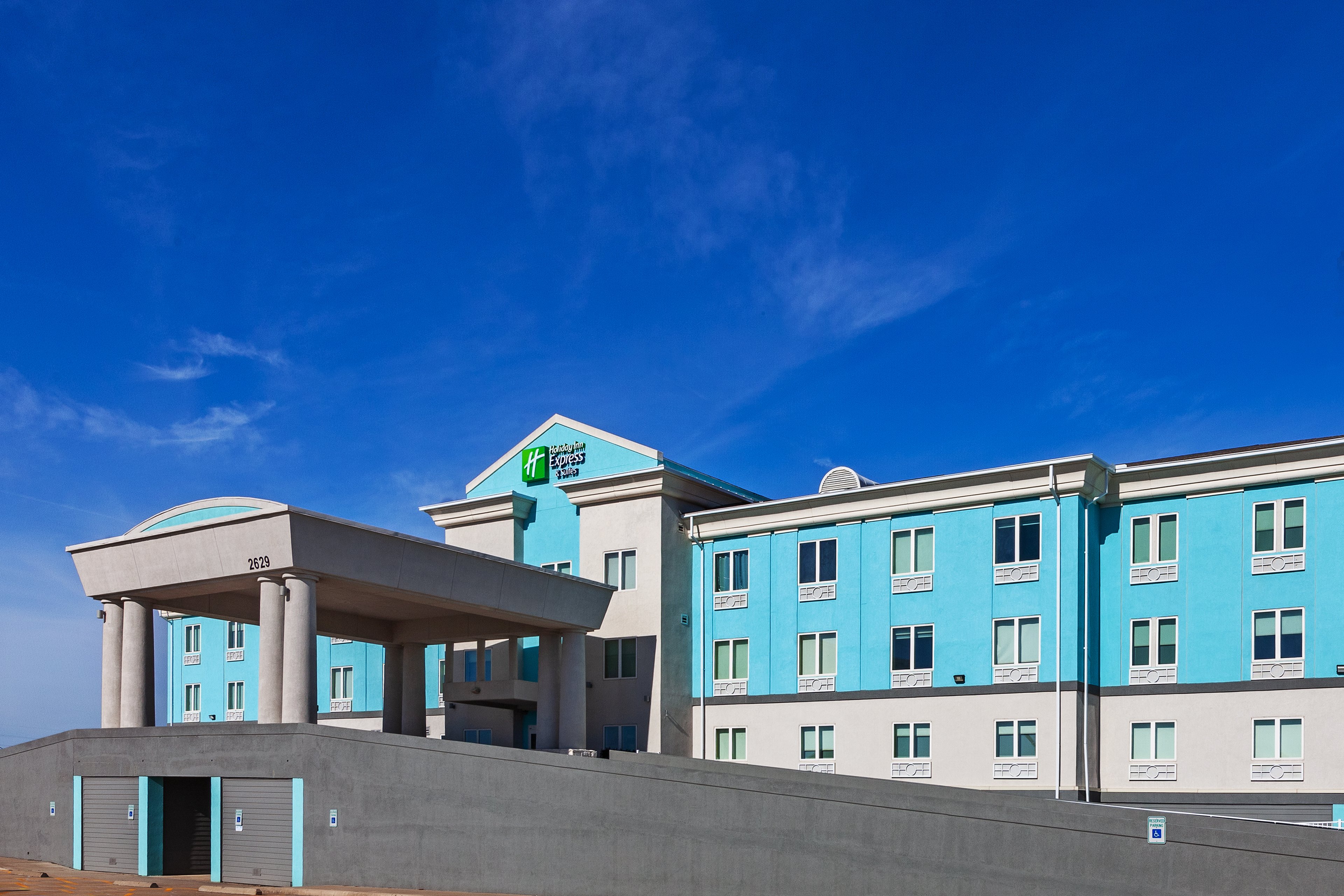 Holiday Inn Express Suites Port Lavaca 6/53