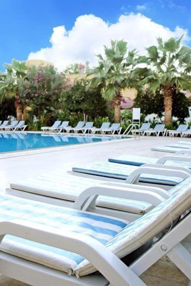 Solim Hotel 13/26