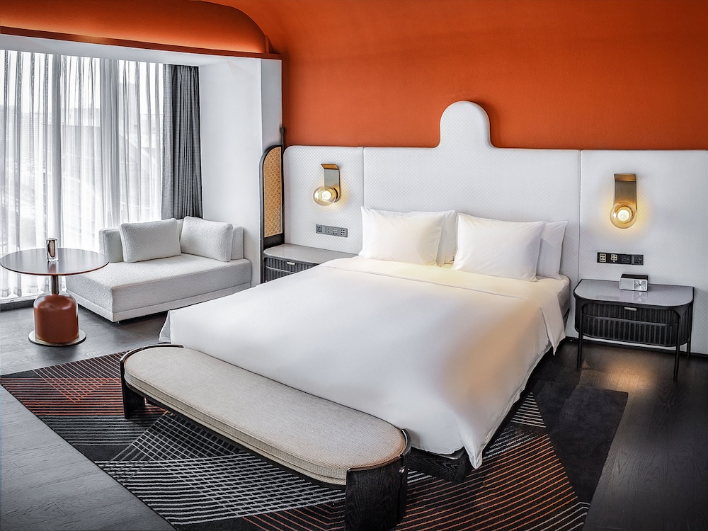 جناح بسرير كينج بغرفة نوم واحدة، Hotel Indigo Zhuhai Xiangzhou by IHG 1/10