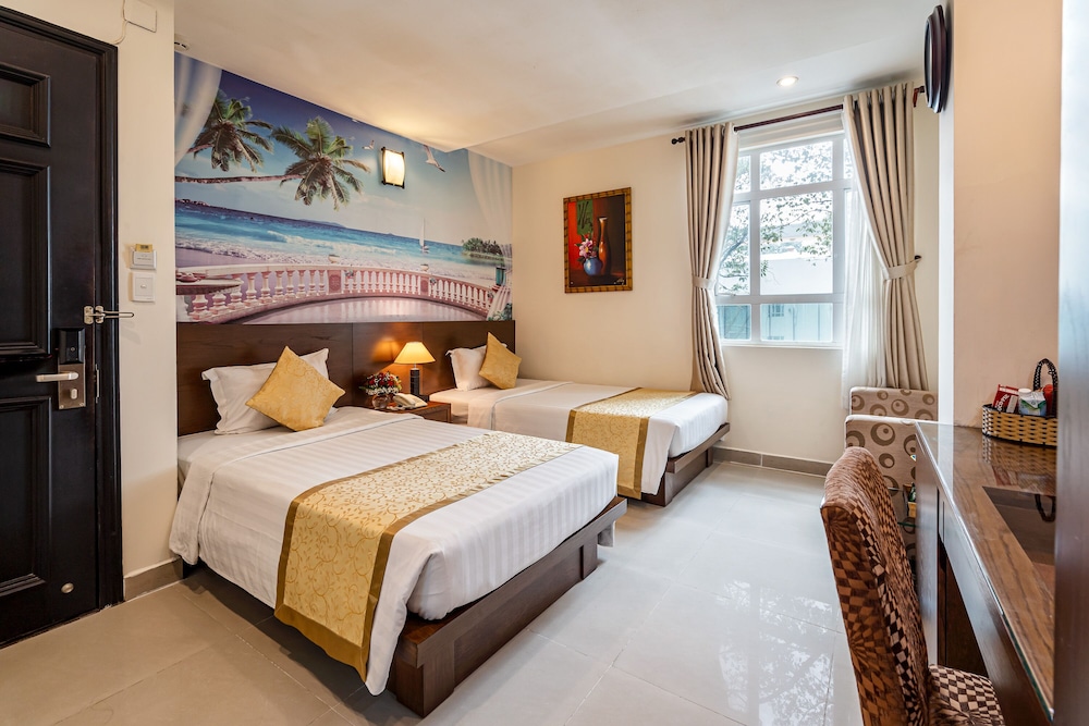 A25 Hotel - 29 Bui Thi Xuan 38/72
