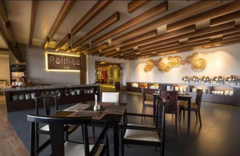 Rattan Inn Banjarmasin 19/24
