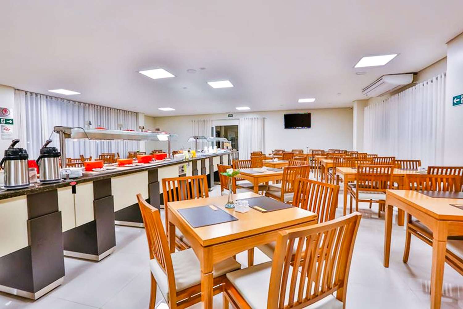 Comfort Hotel Mogi Guacu 25/46
