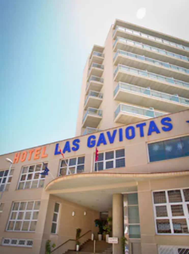 Gaviotas Hotel & Event Center 2/35