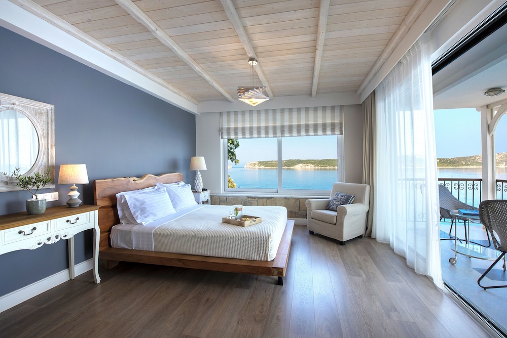 Karalis Beach 3/32