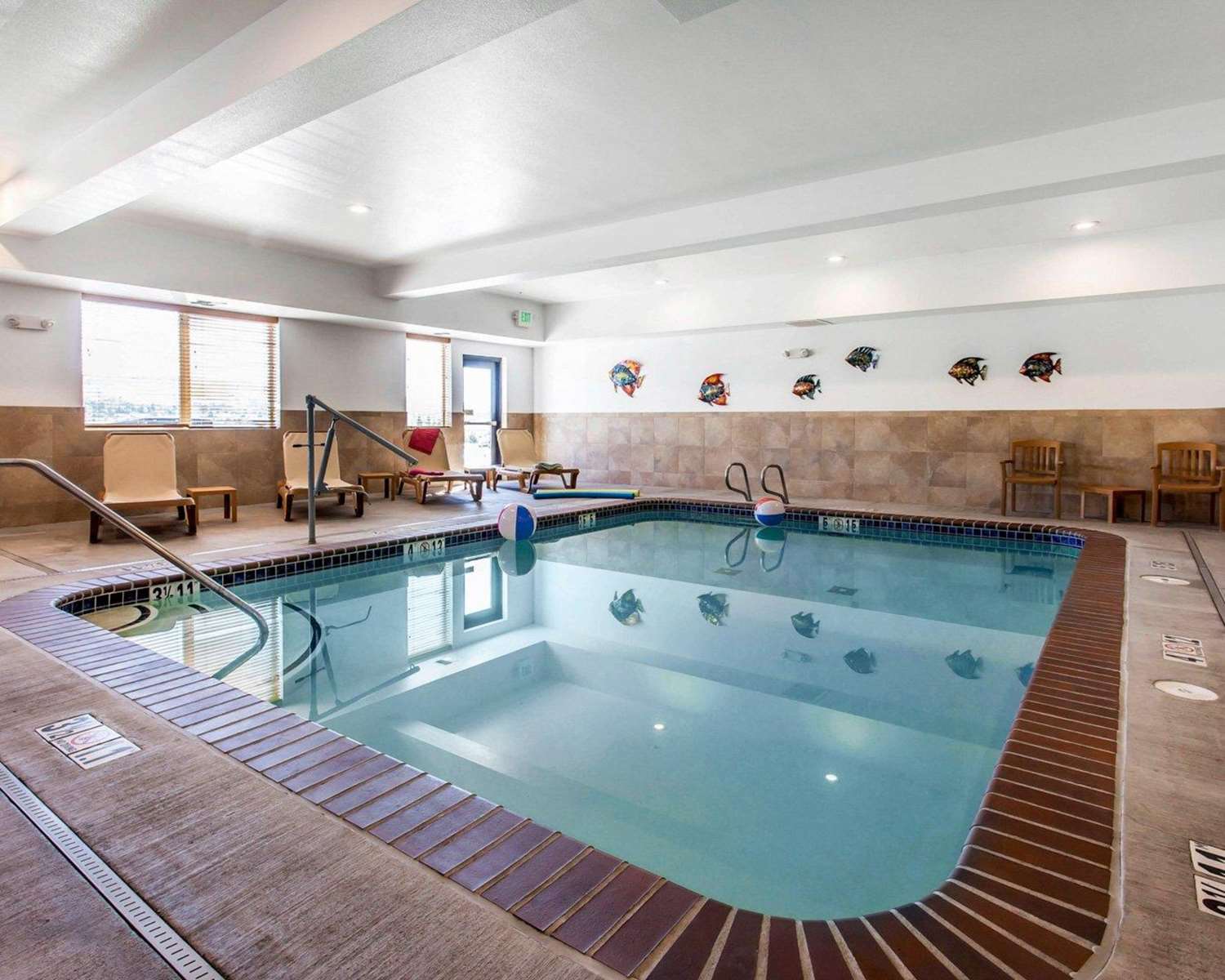 Comfort Suites Wenatchee Leavenworth 9/22