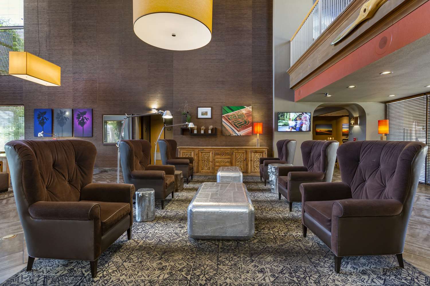 Best Western Plus Scottsdale Thunderbird Suites 26/46