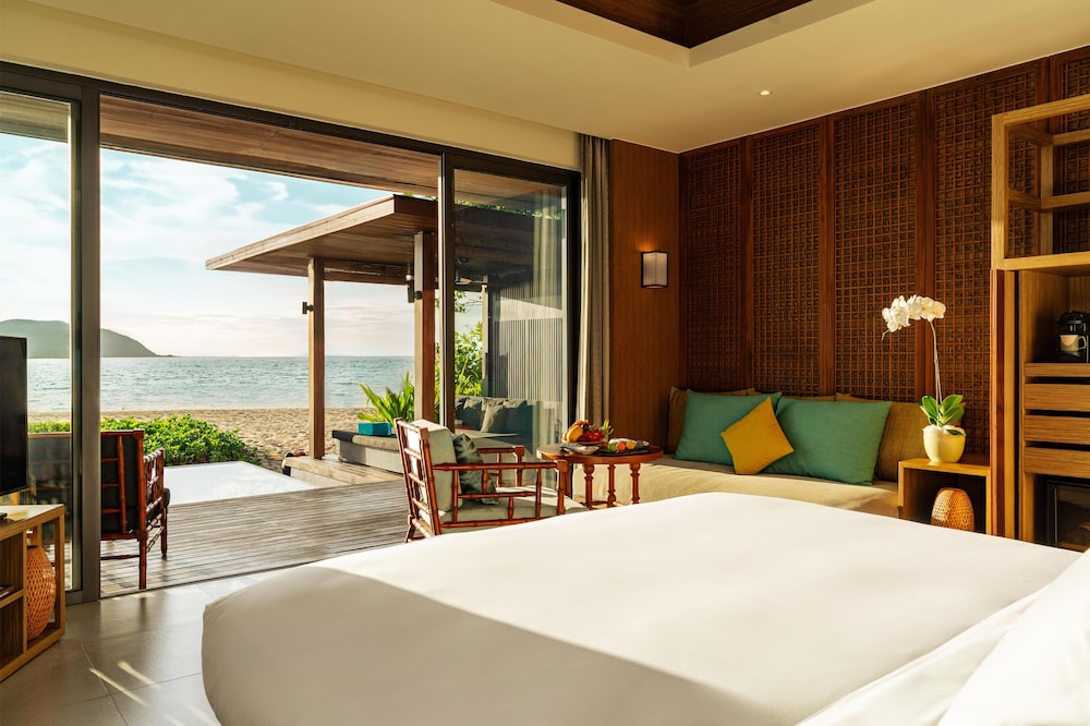 Villa, Beach Front, Private Pool