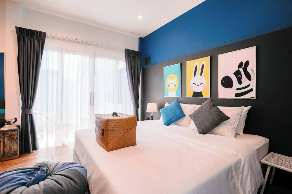 The Seaton House Phuket 10/50