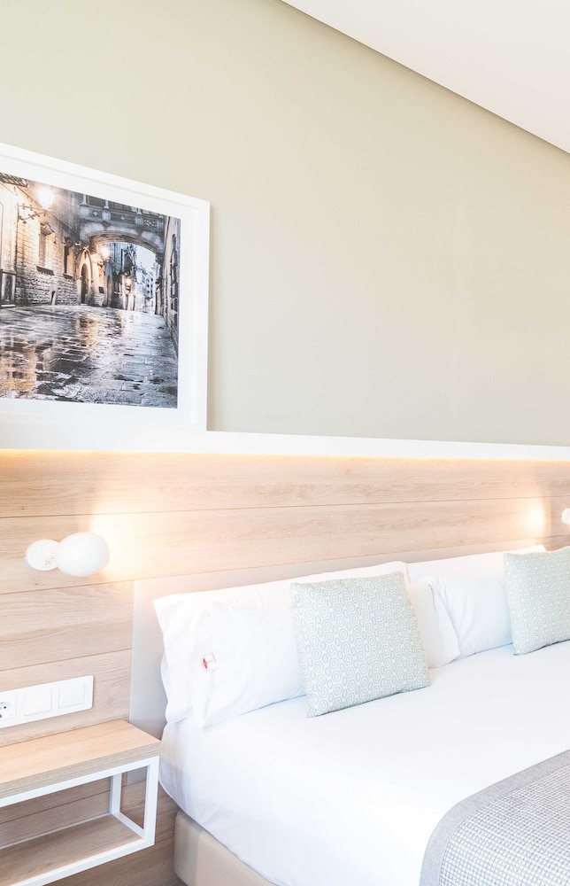 ZT The Golden Hotel Barcelona 9/32