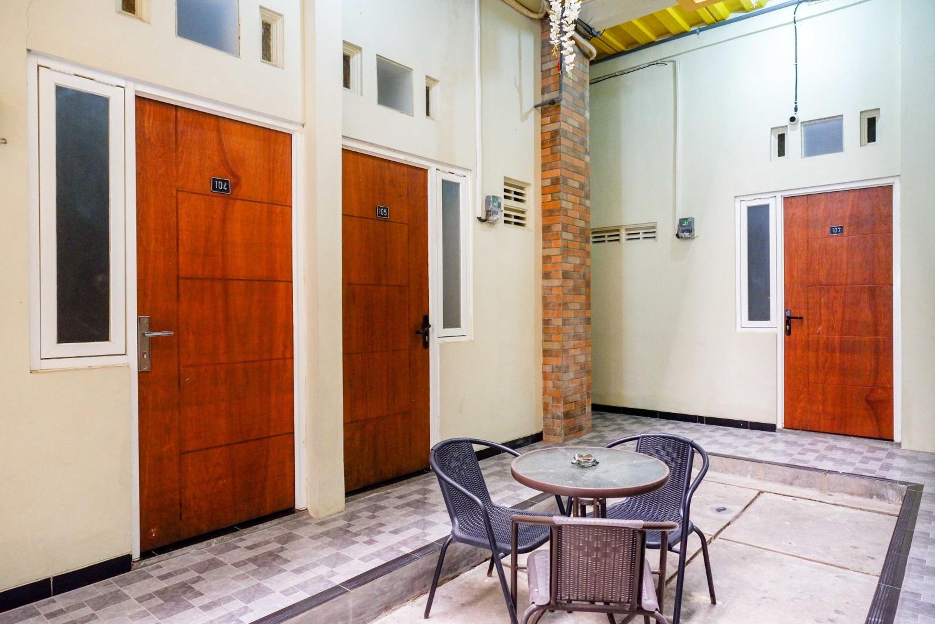 OYO 3170 Songo Residence 37/50