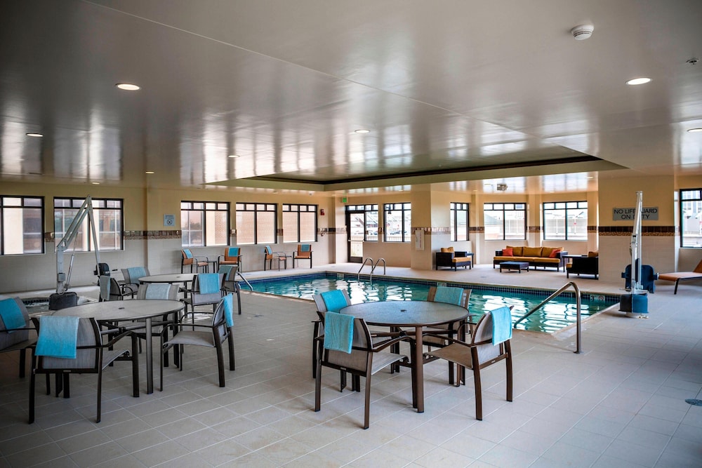 Courtyard by Marriott Norfolk Downtown 35/44