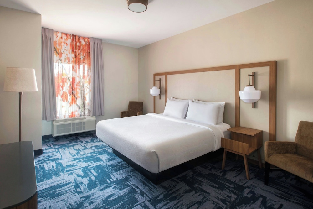 Fairfield Inn Suites By Marriott Somerset 12/40