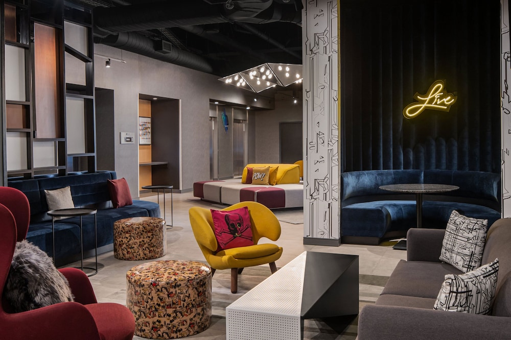 Aloft Tampa Midtown 48/53