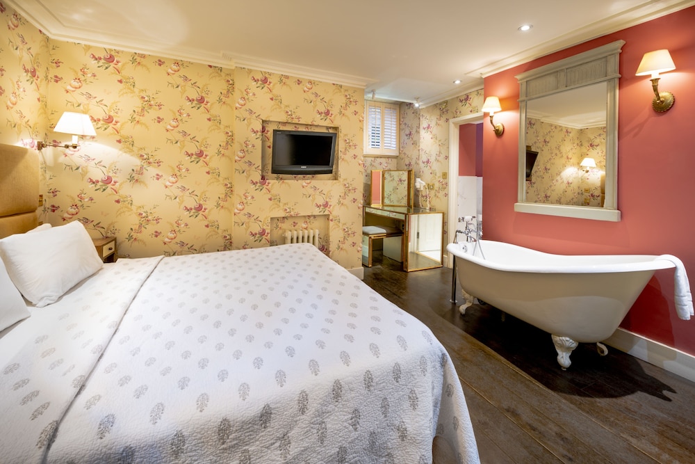 COMFORT, DOUBLE BED