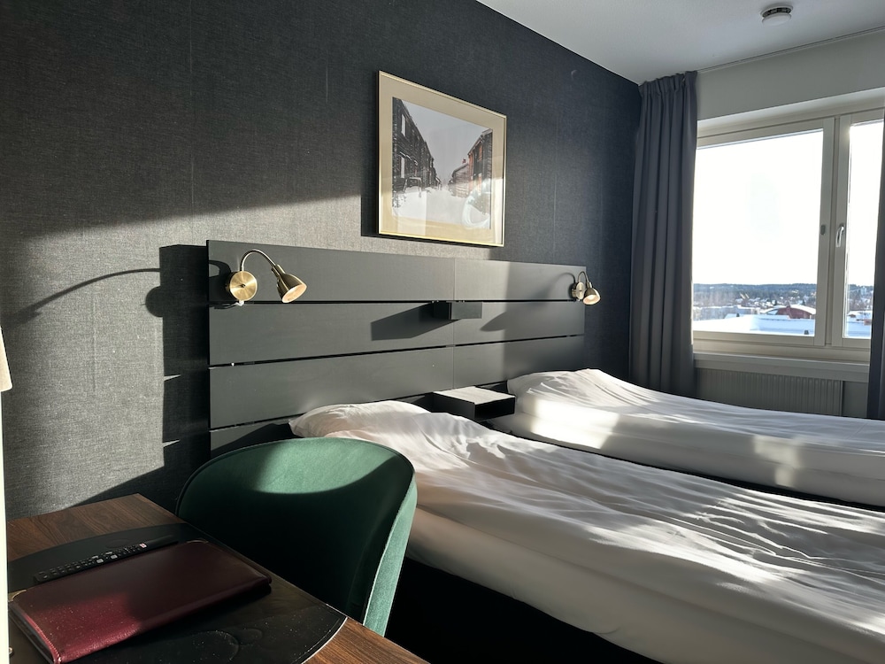 Hotel Victoria 7/50
