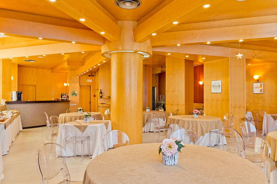 Mediterranea Hotel And Convention Center 16/28