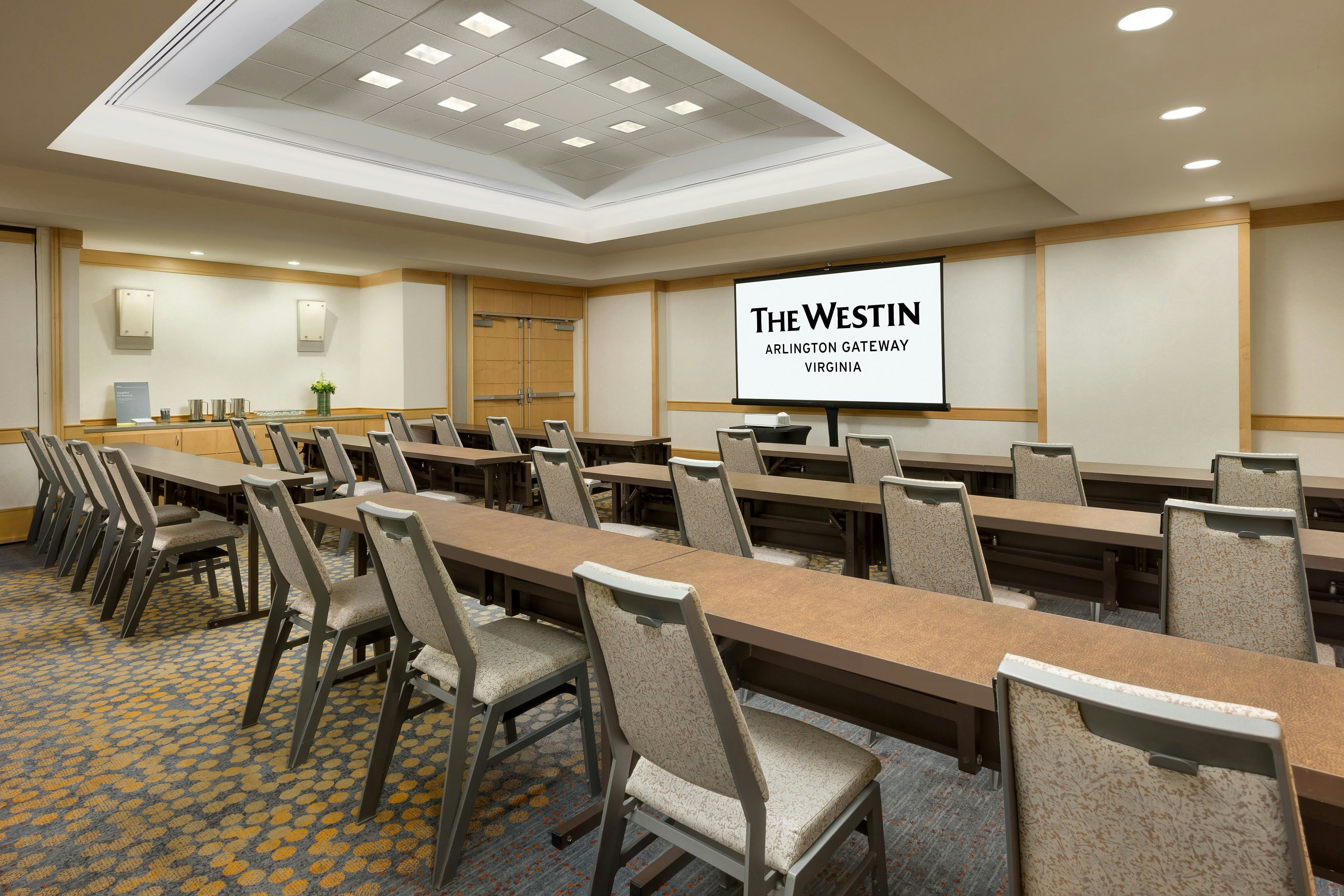 Westin Arlington Gateway 62/66