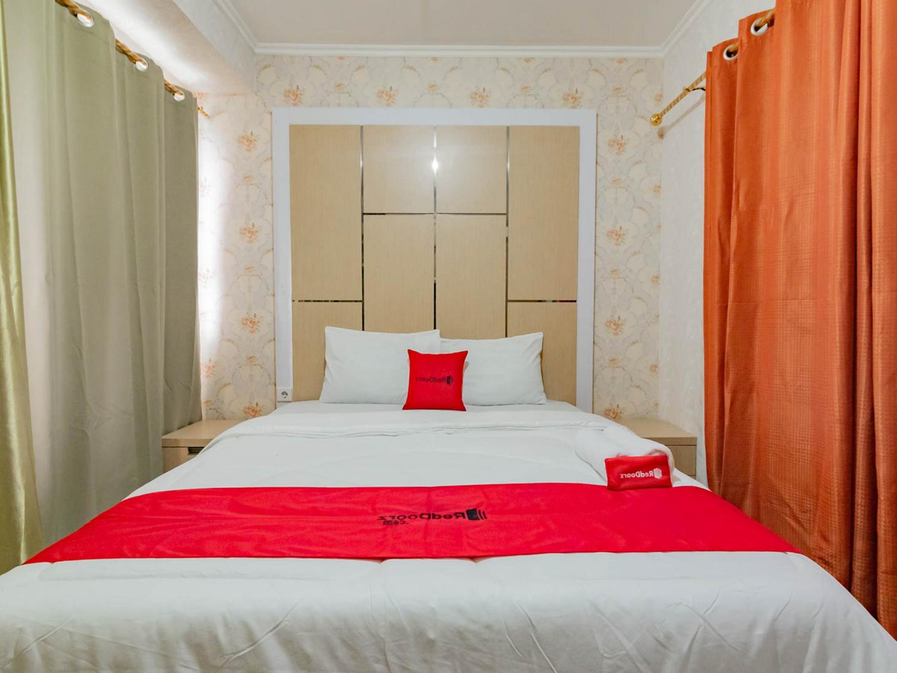 RedDoorz Apartment @ Gateway Pasteur 31/50