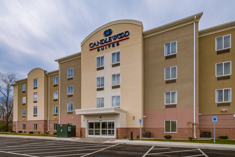 Candlewood Suites Mishawaka 1/42