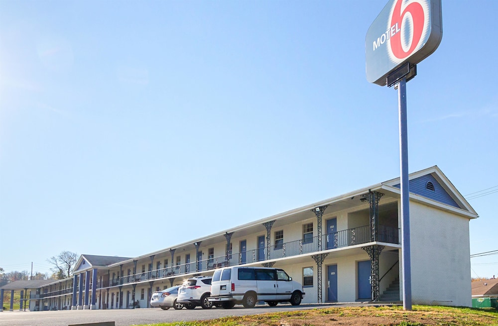 Motel 6 Mechanicsburg - Harrisburg West 3/43