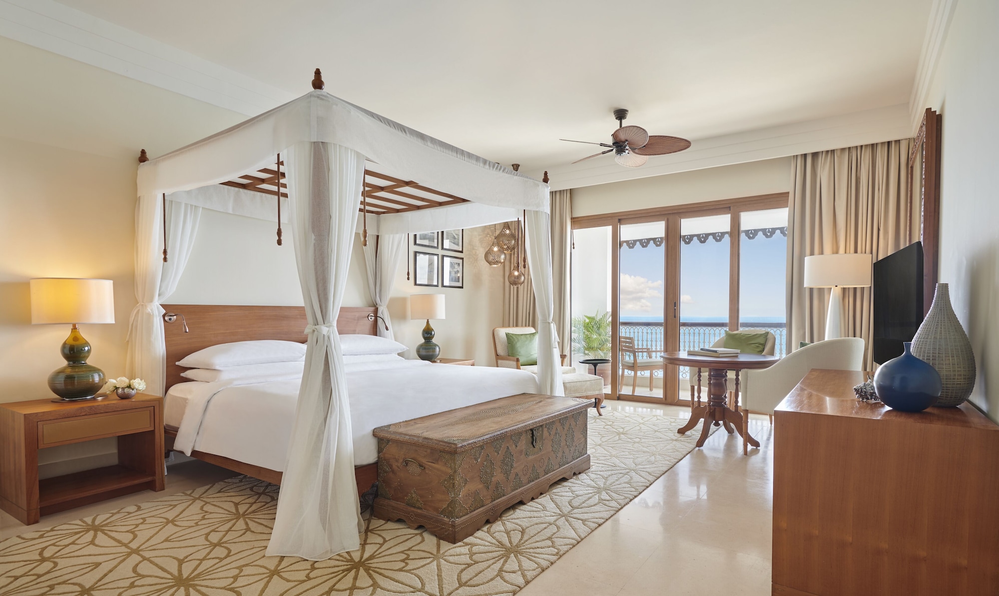 Park, Suite, King Bed