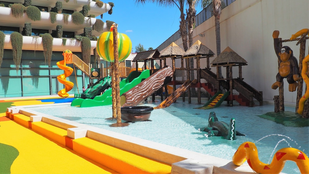 Deloix Aqua Center Hotel 55/68