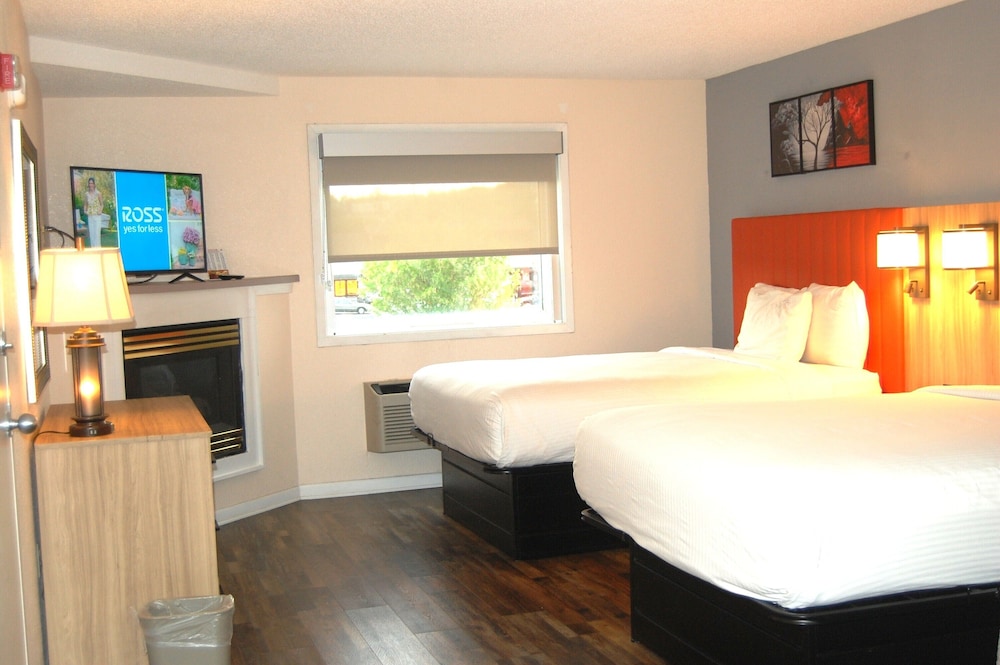 SUITE, 2 QUEEN BEDS