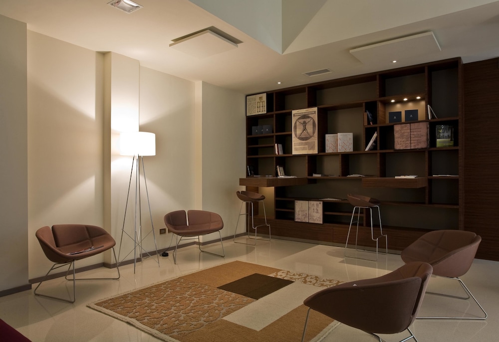 Eos Hotel 48/72