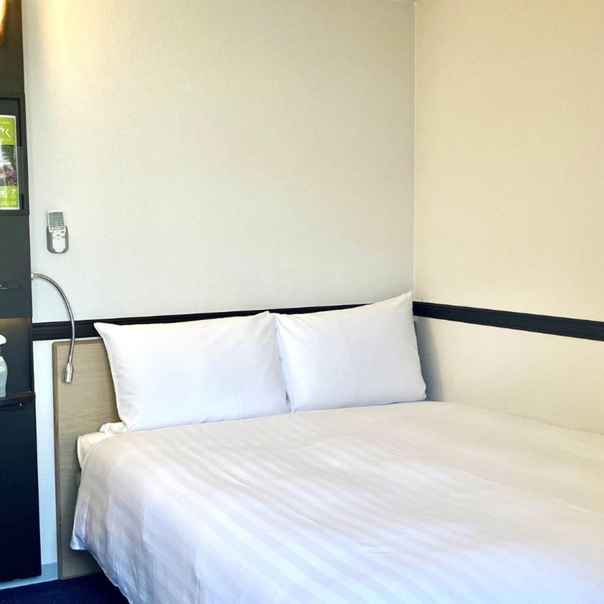 Room, Double Bed