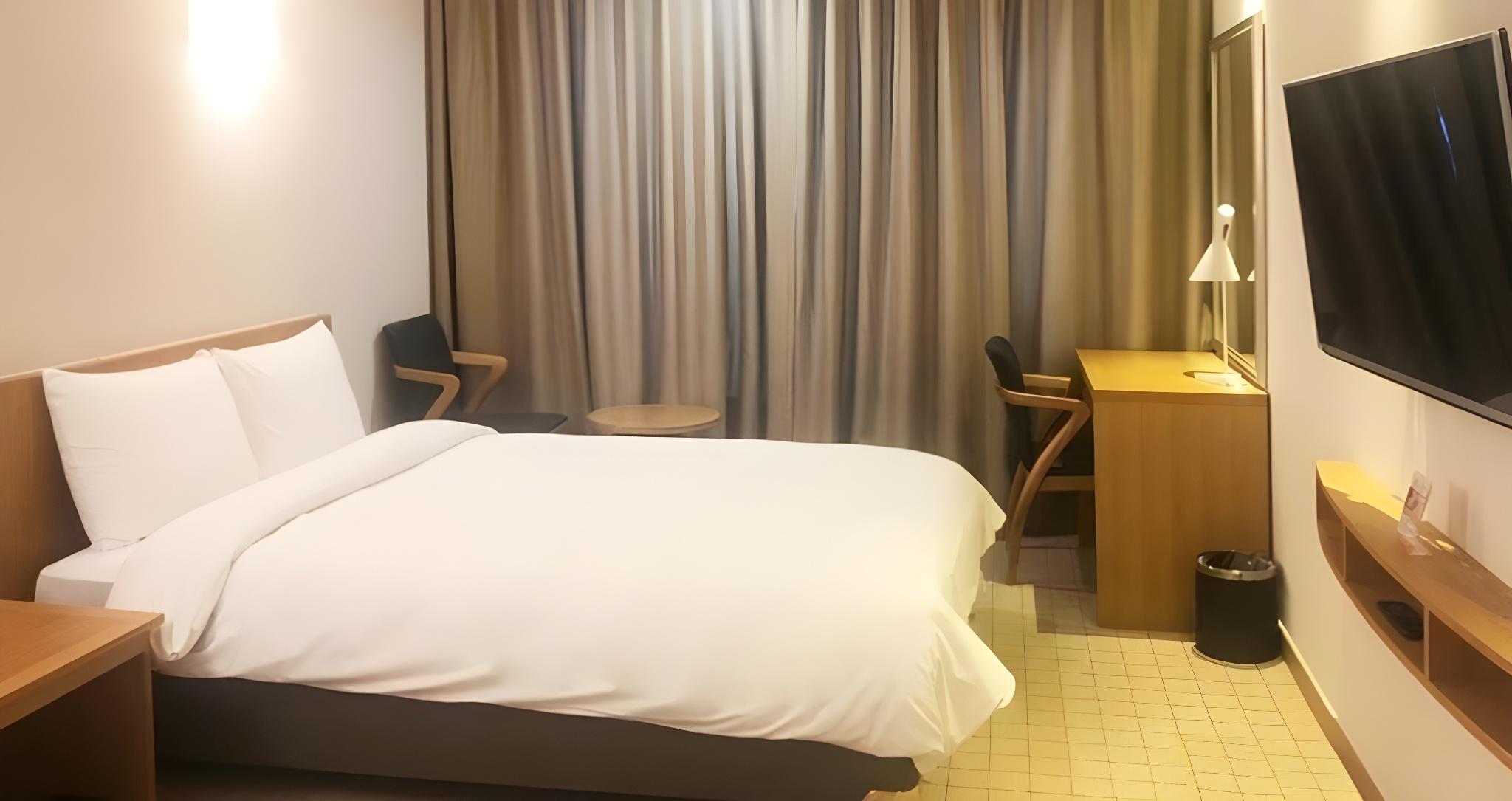 Stay Over, Double Bed, No View